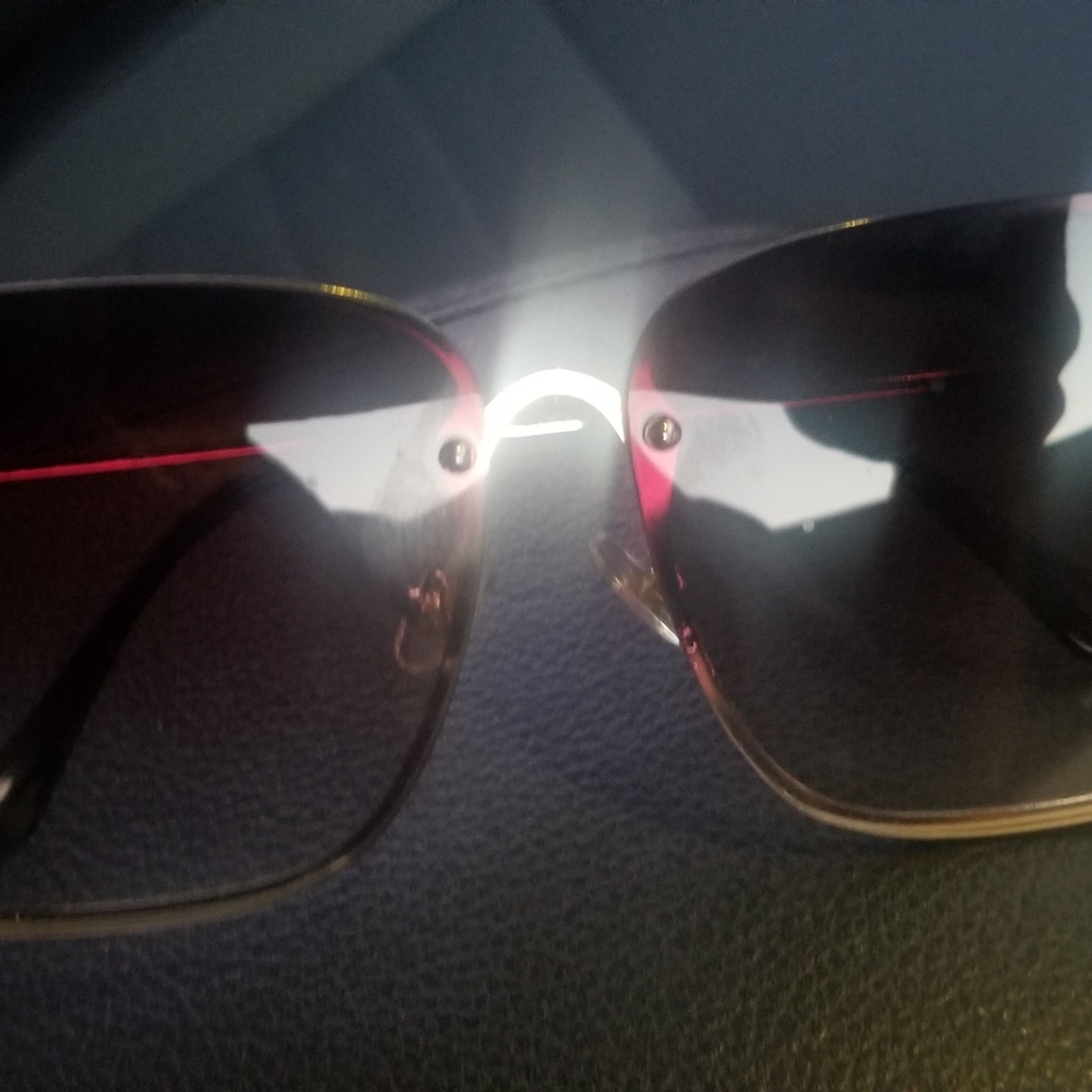 Oversized bee sunglasses